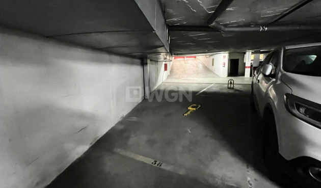 Wiederverkauf - Parking - Torrevieja - Centro