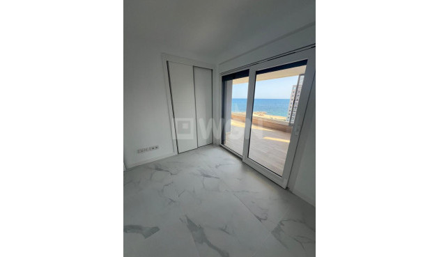 Resale - Apartment / flat - Punta Prima - Orihuela Costa