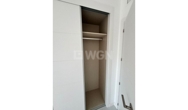 Resale - Apartment / flat - Punta Prima - Orihuela Costa