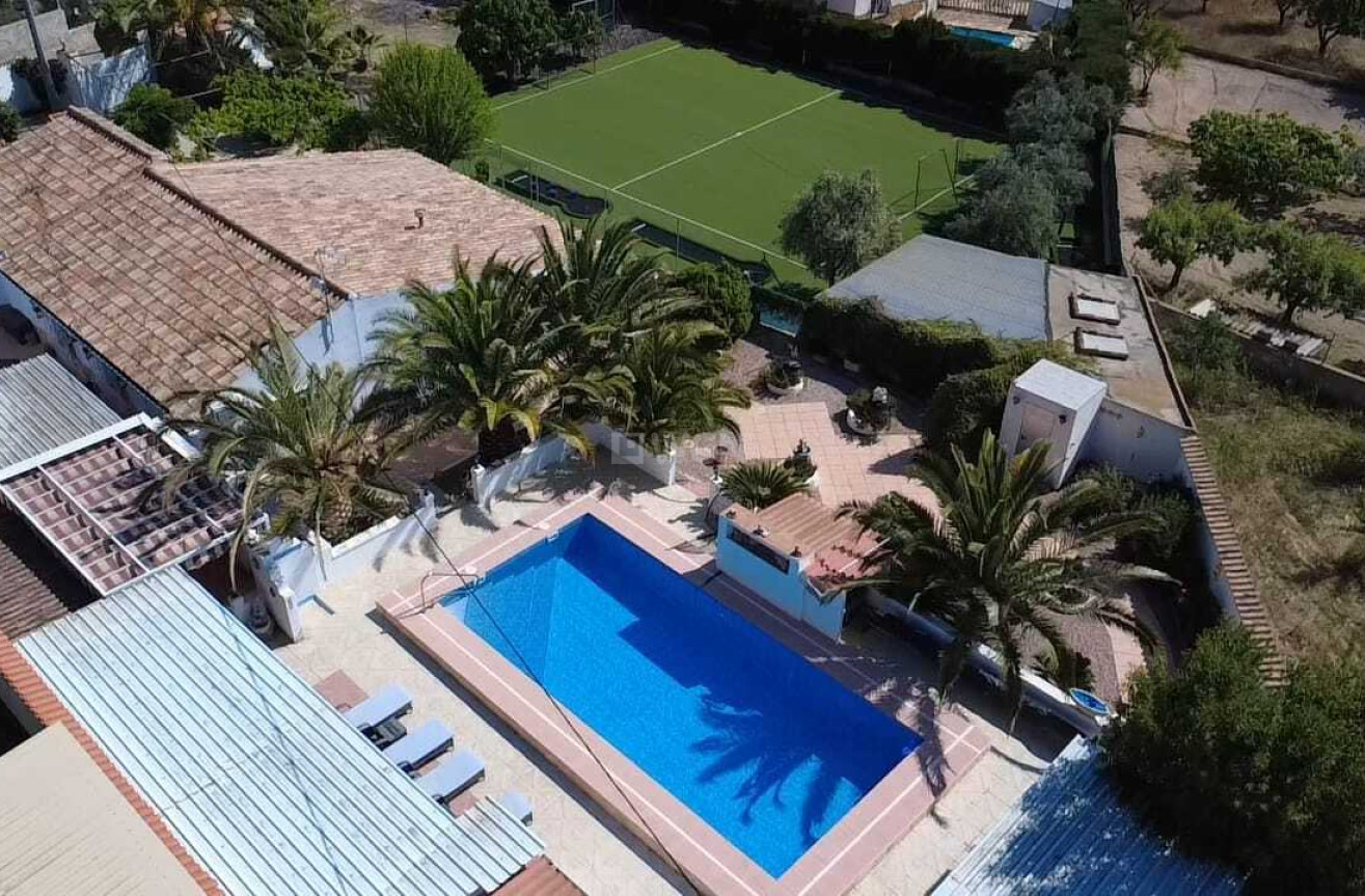 Odsprzedaż - Villa - Sax - Inland