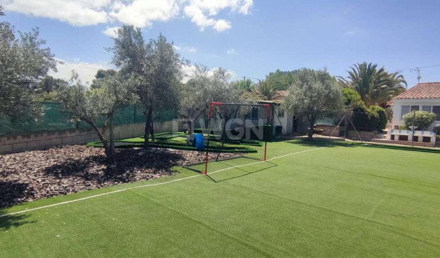 Odsprzedaż - Villa - Sax - Inland