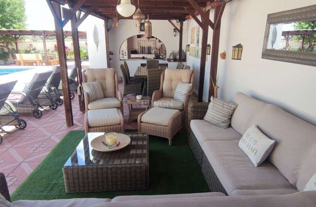 Odsprzedaż - Villa - Sax - Inland