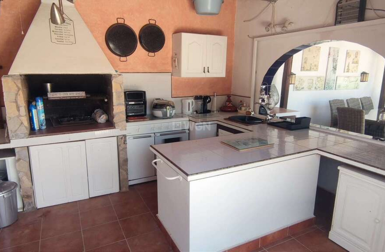 Odsprzedaż - Villa - Sax - Inland