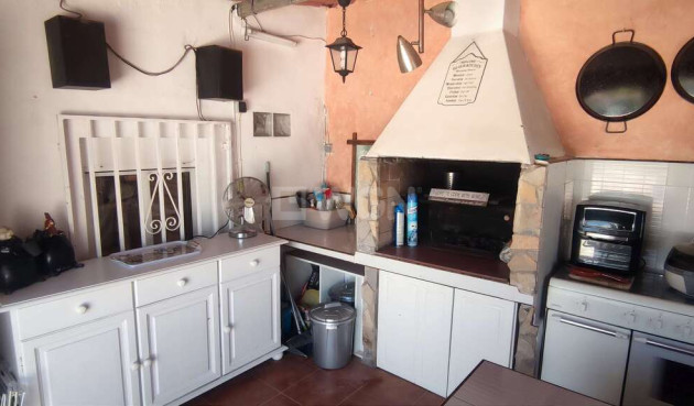 Odsprzedaż - Villa - Sax - Inland