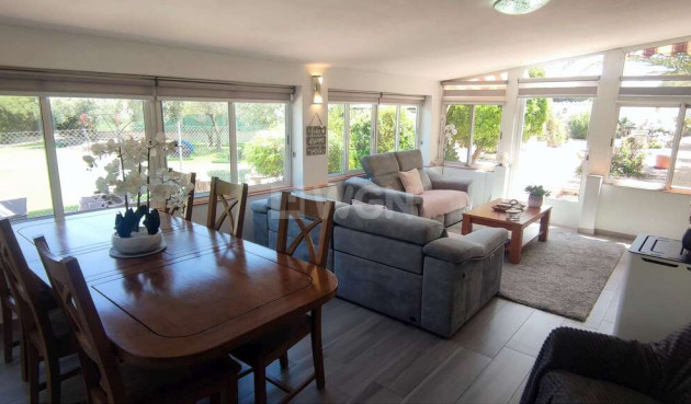 Odsprzedaż - Villa - Sax - Inland