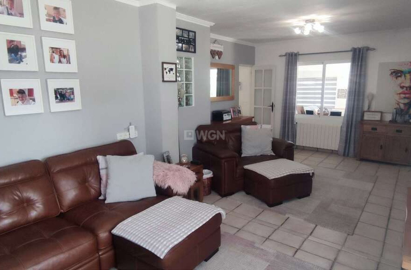 Odsprzedaż - Villa - Sax - Inland