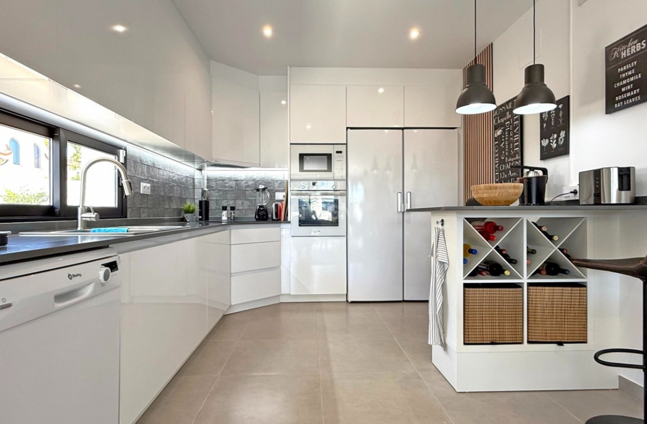 Odsprzedaż - Villa - San Pedro del Pinatar - Costa Calida