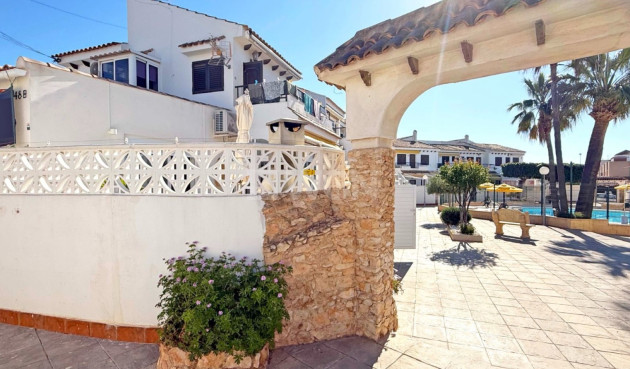 Resale - Bungalow - Torrevieja - Costa Blanca