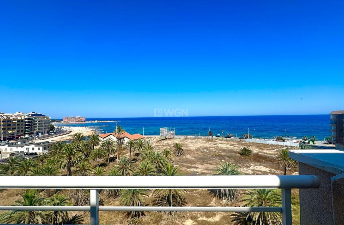 Odsprzedaż - Daszek - Torrevieja - Playa del Cura