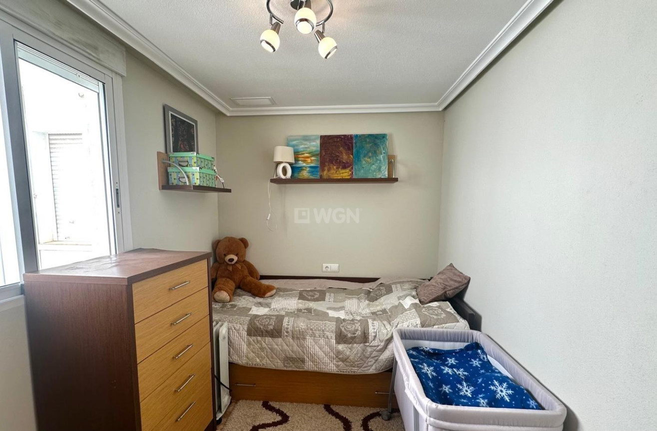 Odsprzedaż - Daszek - Torrevieja - Playa del Cura