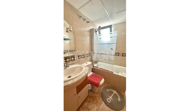 Odsprzedaż - Daszek - Torrevieja - Playa del Cura