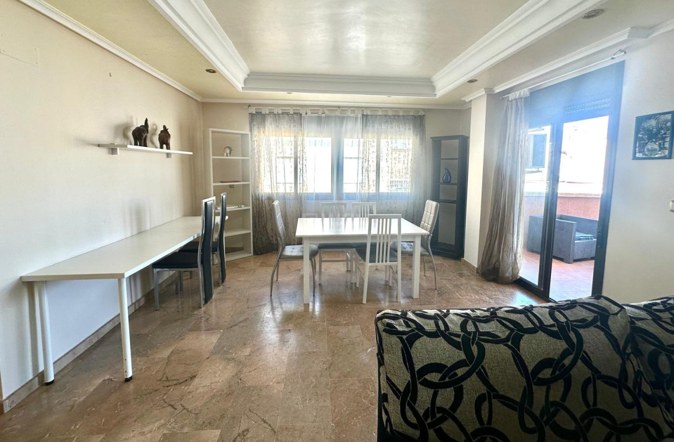 Resale - Apartment / flat - Torrevieja