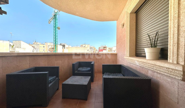 Resale - Apartment / flat - Torrevieja