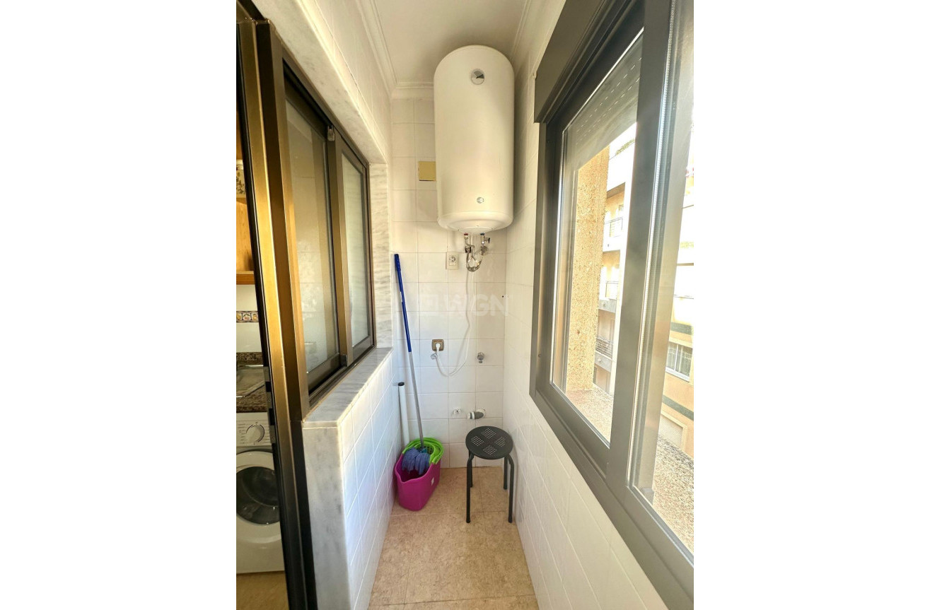 Resale - Apartment / flat - Torrevieja