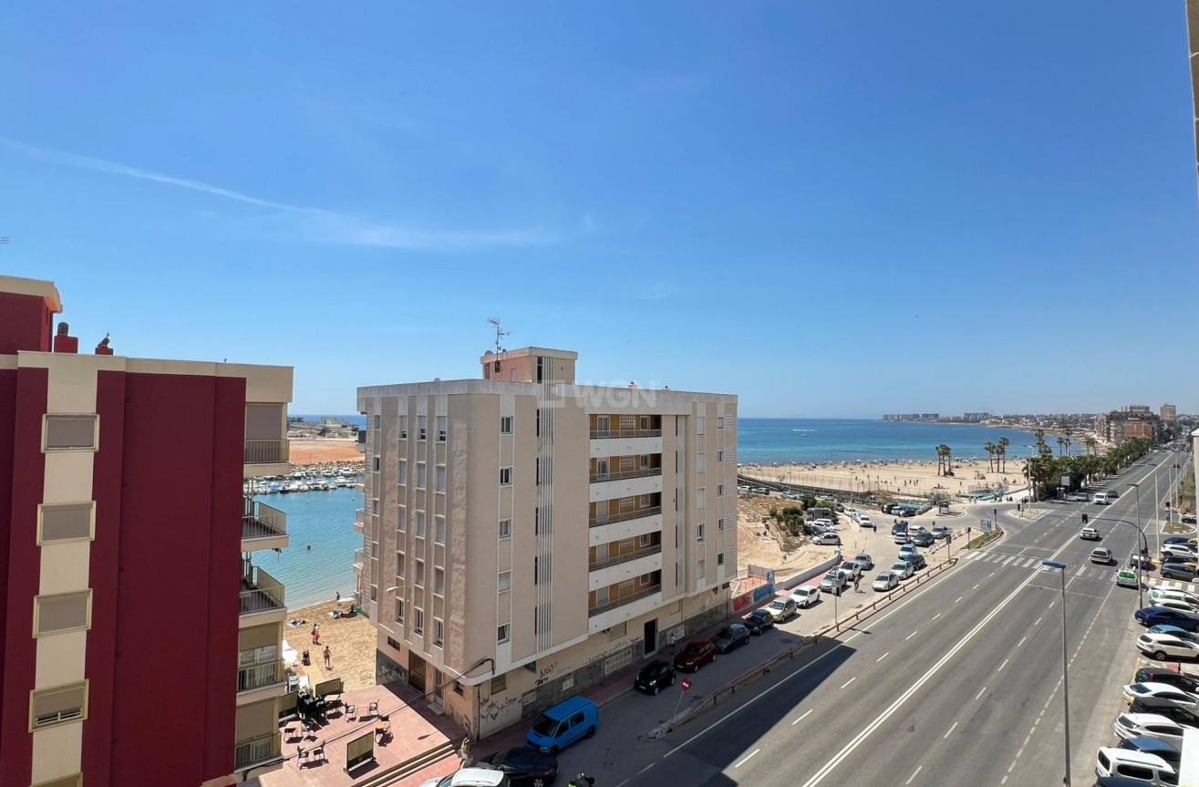 Wiederverkauf - Wohnung - Torrevieja - El Acequión - Los Náufragos