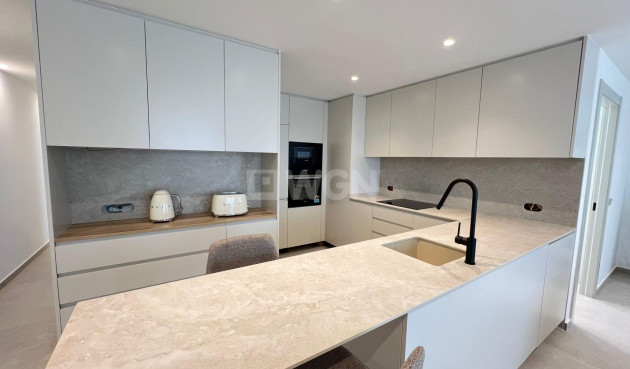 Wiederverkauf - Wohnung - Torrevieja - El Acequión - Los Náufragos