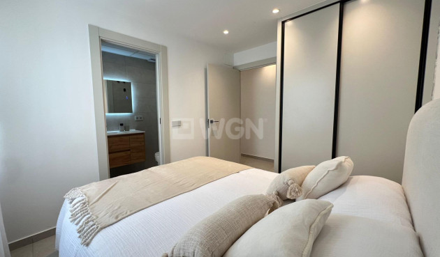 Wiederverkauf - Wohnung - Torrevieja - El Acequión - Los Náufragos