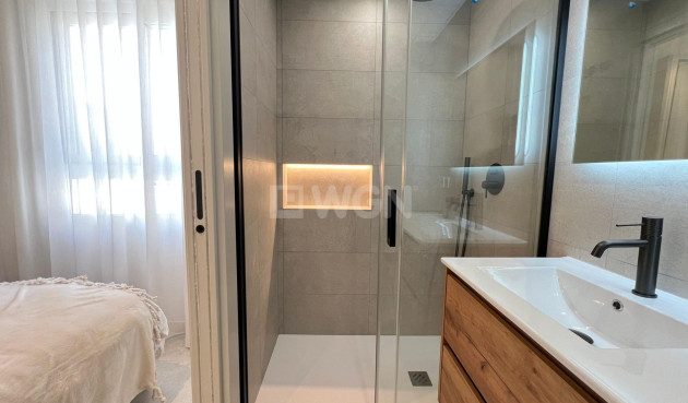 Wiederverkauf - Wohnung - Torrevieja - El Acequión - Los Náufragos