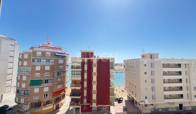 Wiederverkauf - Wohnung - Torrevieja - El Acequión - Los Náufragos