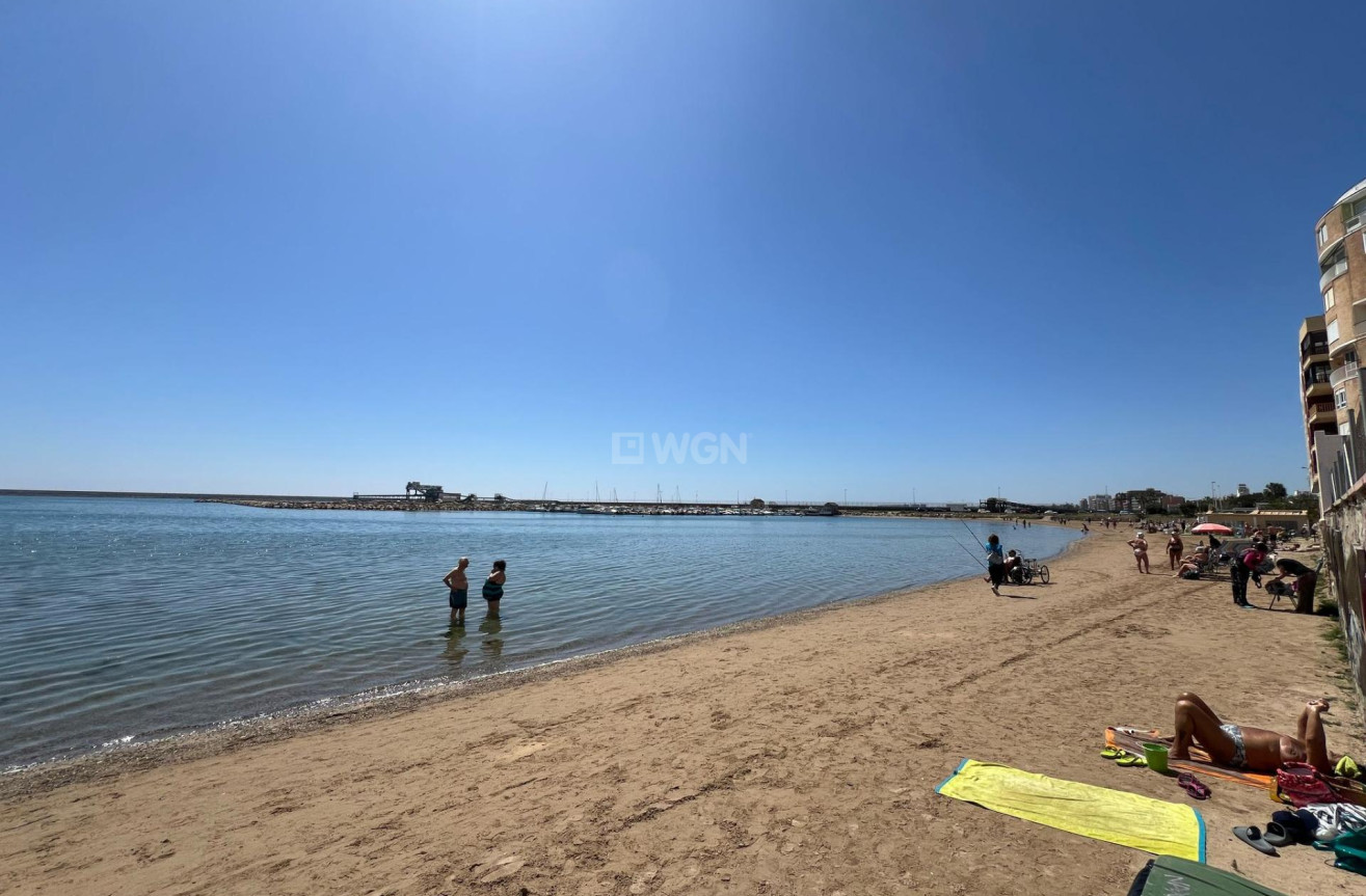 Wiederverkauf - Wohnung - Torrevieja - El Acequión - Los Náufragos