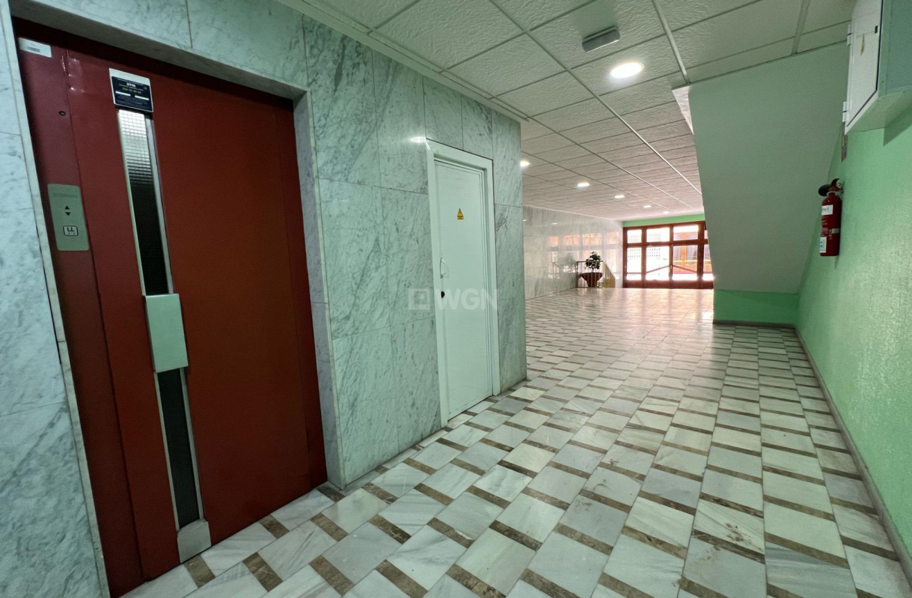 Wiederverkauf - Wohnung - Torrevieja - El Acequión - Los Náufragos