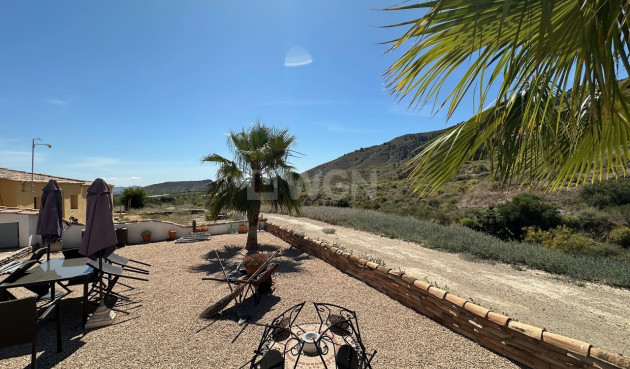 Odsprzedaż - Villa - La Pinilla - Inland