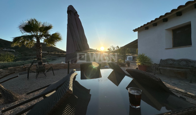 Odsprzedaż - Villa - La Pinilla - Inland