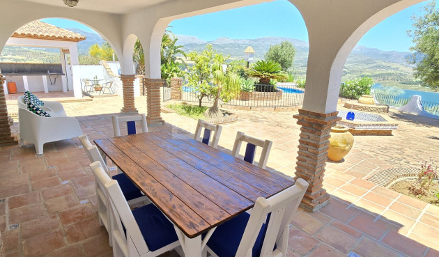 Odsprzedaż - Villa - Vinuela - Inland