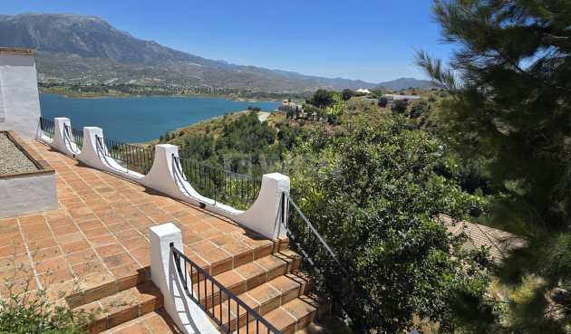 Odsprzedaż - Villa - Vinuela - Inland