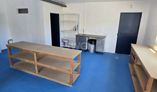 Odsprzedaż - Villa - Vinuela - Inland