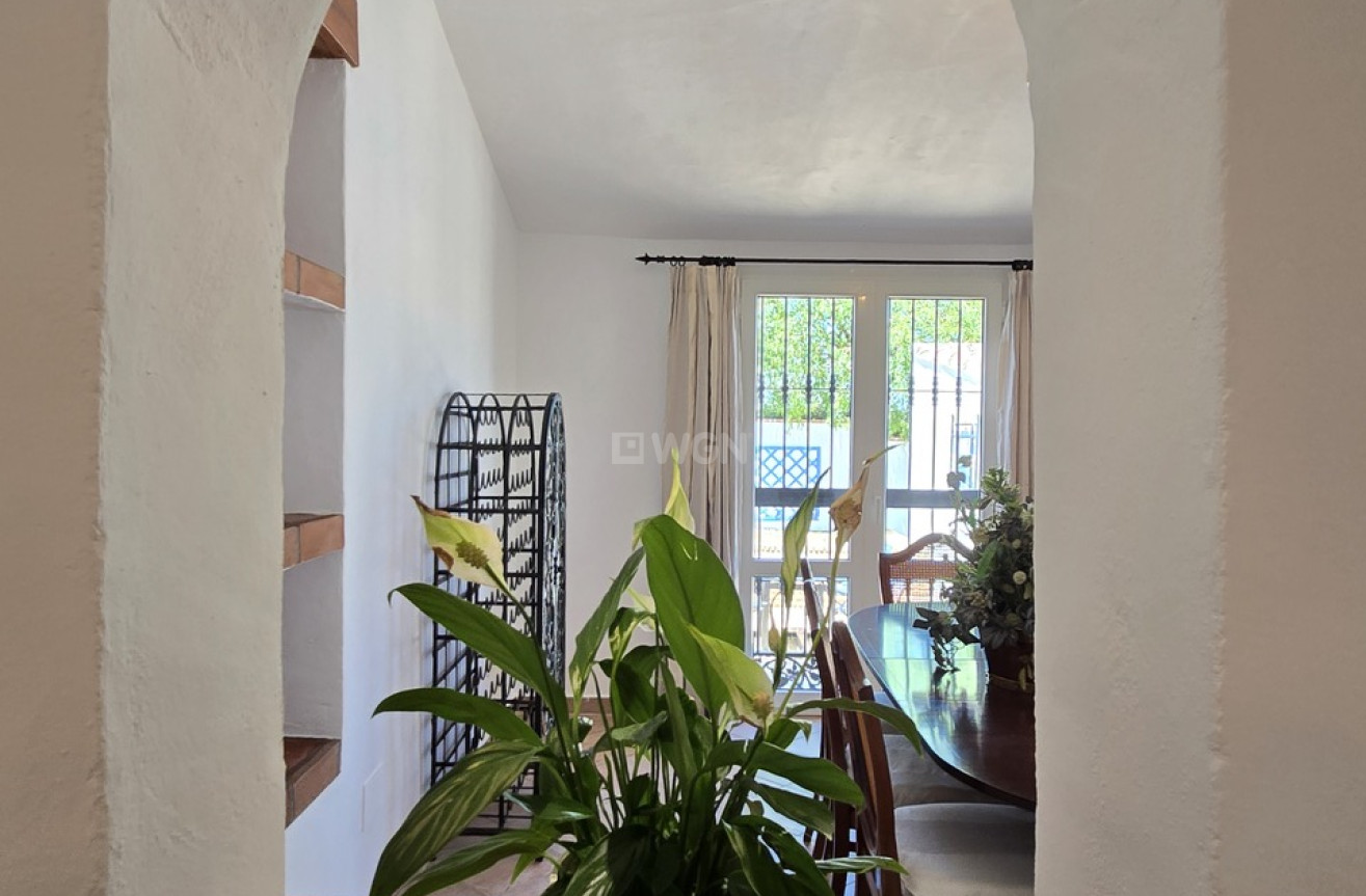 Odsprzedaż - Villa - Vinuela - Inland