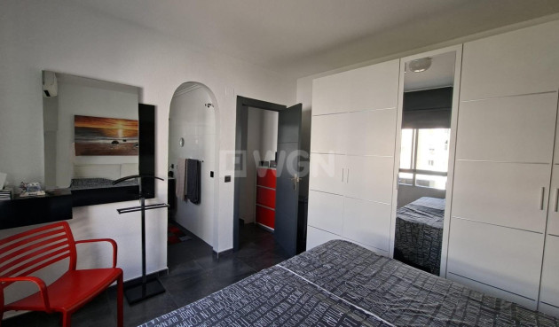 Resale - Apartment / flat - Torrevieja - Acequion