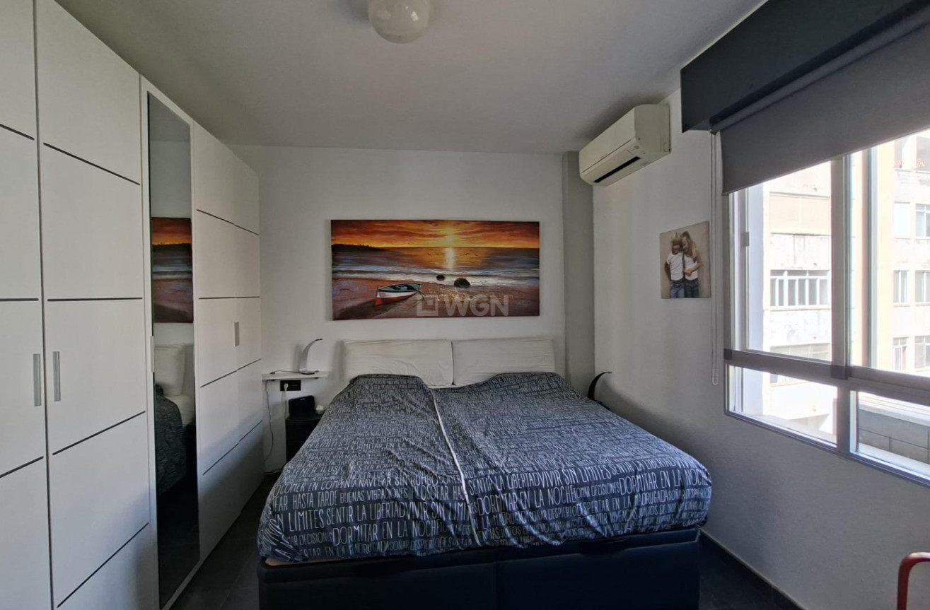 Resale - Apartment / flat - Torrevieja - Acequion