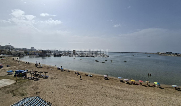 Resale - Apartment / flat - Torrevieja - Acequion