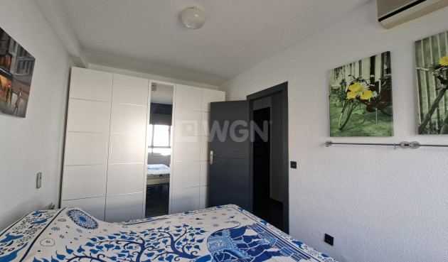 Resale - Apartment / flat - Torrevieja - Acequion