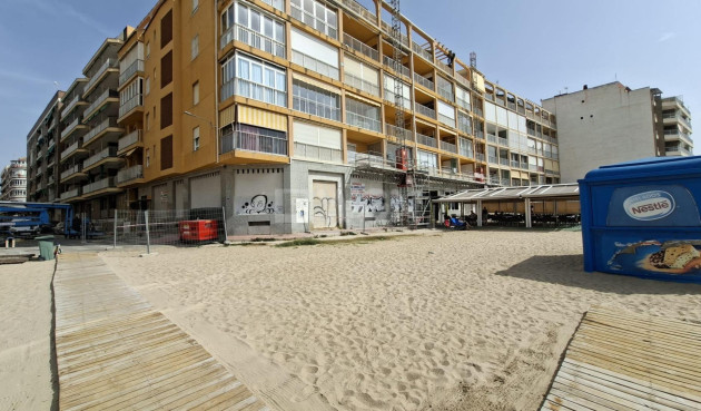 Resale - Apartment / flat - Torrevieja - Acequion