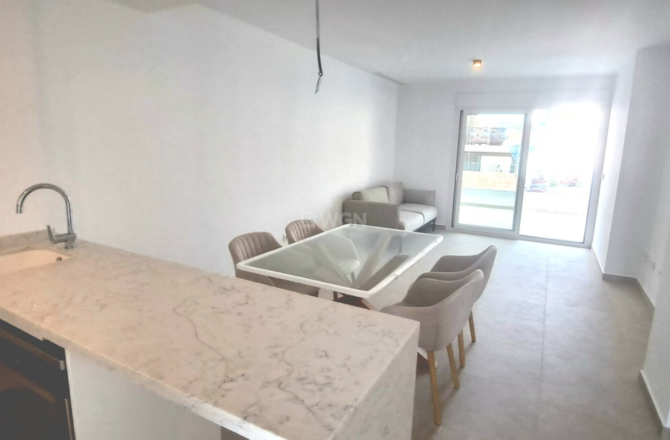 Odsprzedaż - Mieszkanie w bloku - Playa Flamenca - Costa Blanca