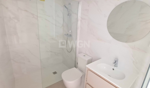 Odsprzedaż - Mieszkanie w bloku - Playa Flamenca - Costa Blanca