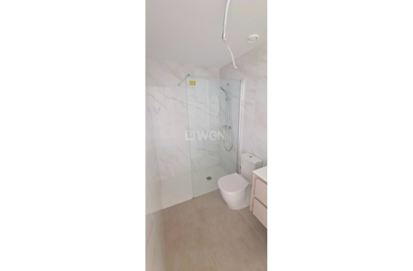 Odsprzedaż - Mieszkanie w bloku - Playa Flamenca - Costa Blanca