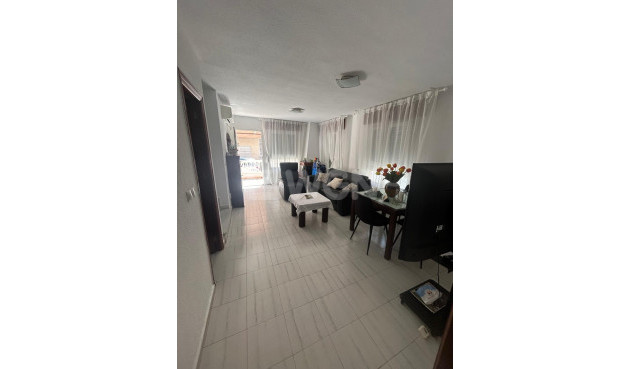 Resale - Townhouse - Torrevieja - Centro