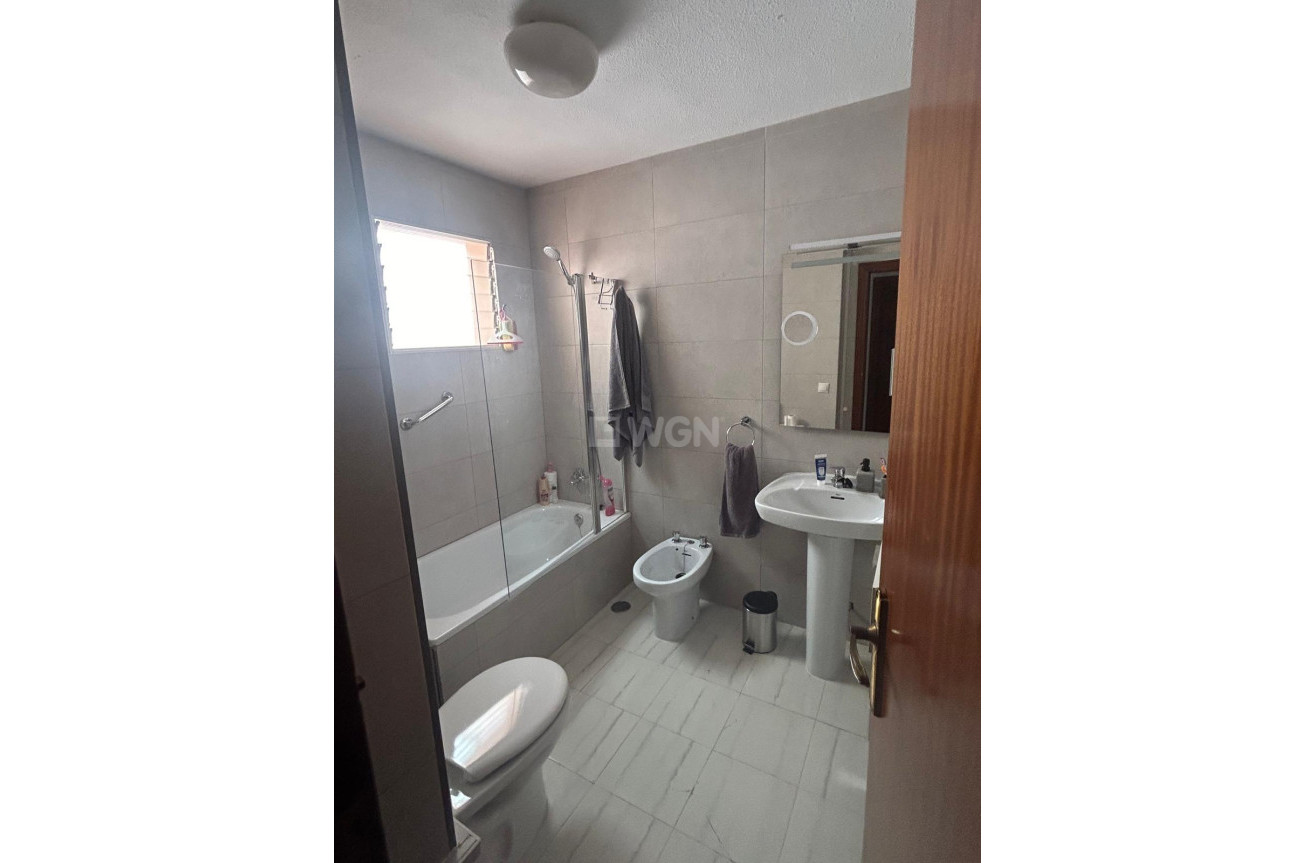 Resale - Townhouse - Torrevieja - Centro