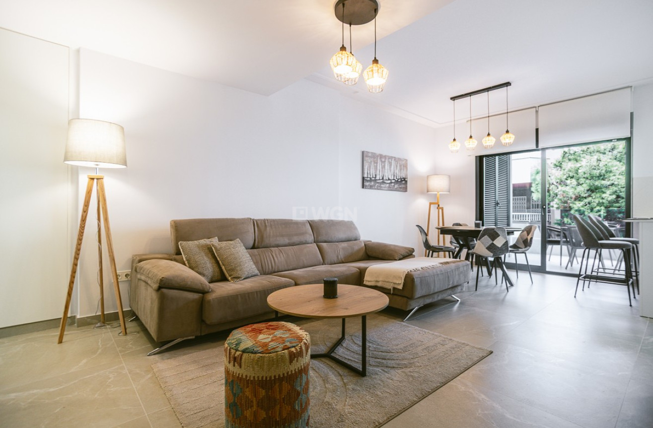 Resale - Apartment / flat - Torrevieja - Costa Blanca