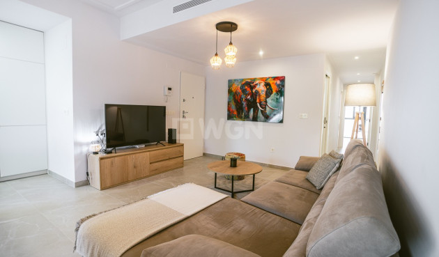 Resale - Apartment / flat - Torrevieja - Costa Blanca