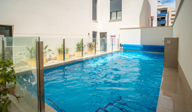 Resale - Apartment / flat - Torrevieja - Costa Blanca