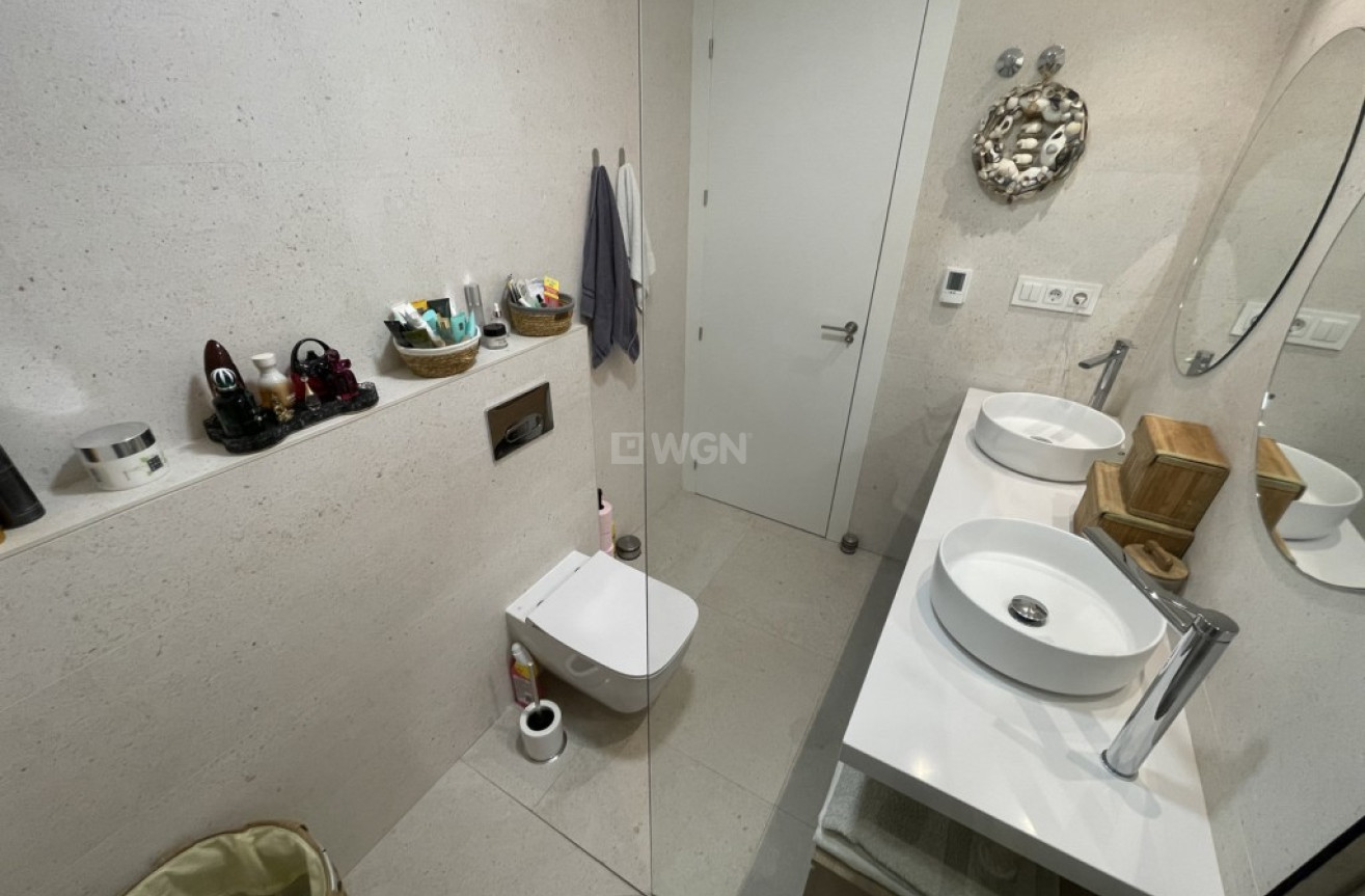 Resale - Bungalow - Pilar de la Horadada - Costa Blanca