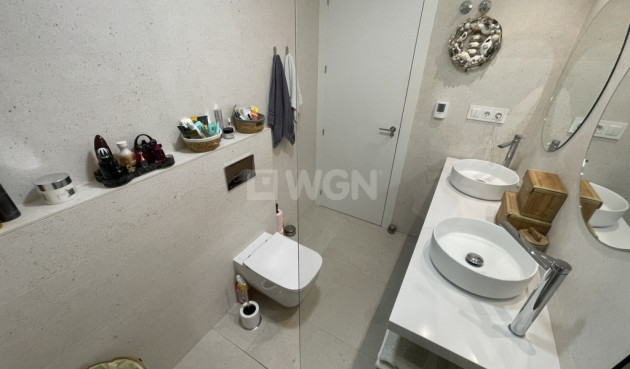 Resale - Bungalow - Pilar de la Horadada - Costa Blanca