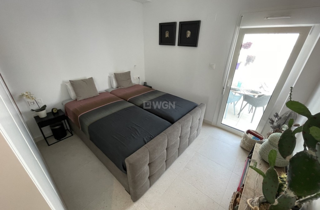 Resale - Bungalow - Pilar de la Horadada - Costa Blanca