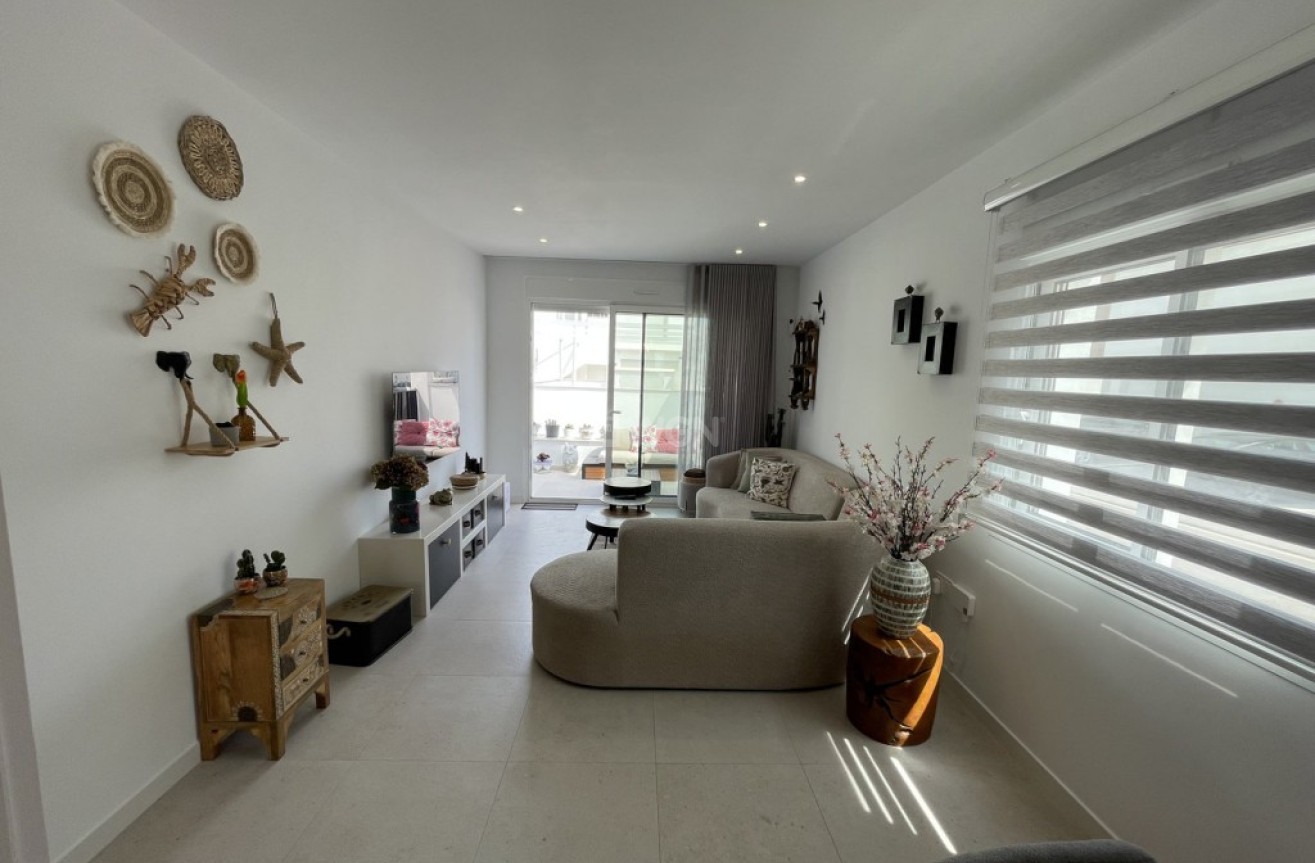 Resale - Bungalow - Pilar de la Horadada - Costa Blanca