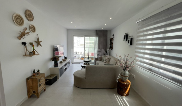 Resale - Bungalow - Pilar de la Horadada - Costa Blanca