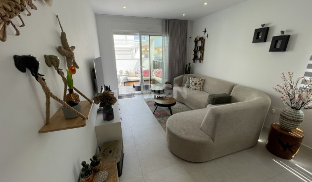 Resale - Bungalow - Pilar de la Horadada - Costa Blanca